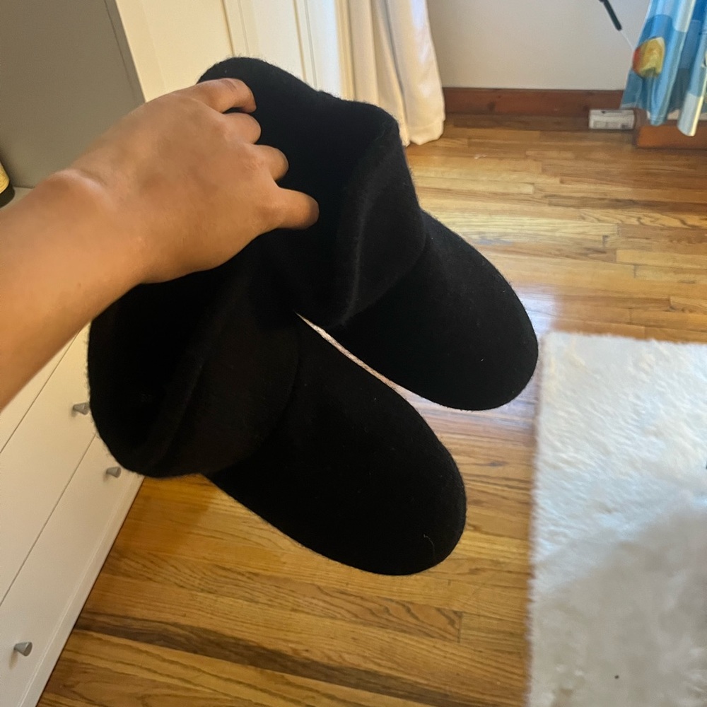 Naked cashmere slippers women’s